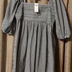 📚PRICE DROPPED NEW Abercrombie & Fitch Black and White Plaid Dress Size Large T